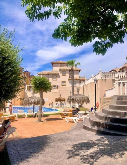 Casa Andres. Two Bed Penthouse Pool & Terrace Apartment Аликанте Екстериор снимка