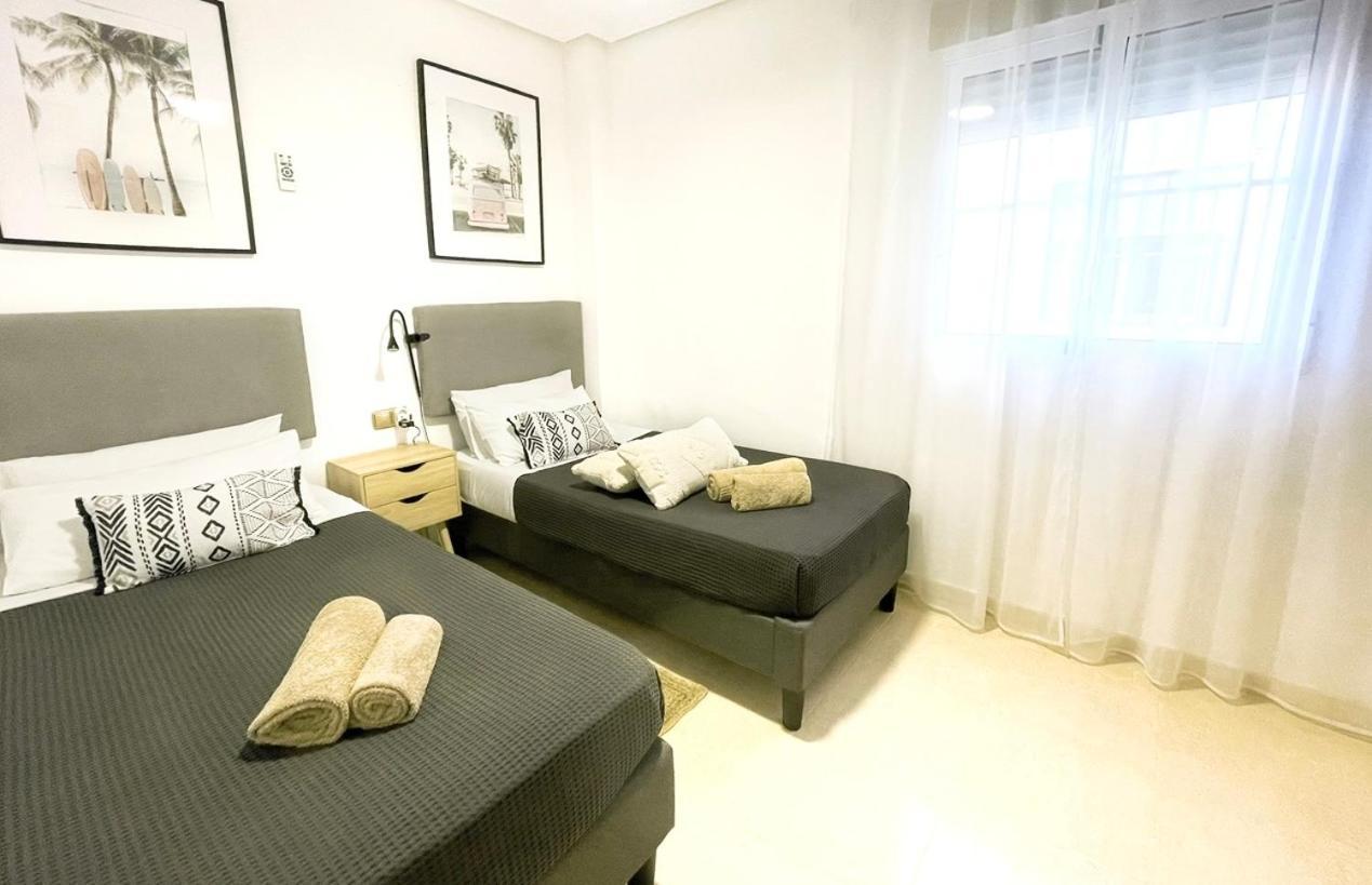 Casa Andres. Two Bed Penthouse Pool & Terrace Apartment Аликанте Екстериор снимка